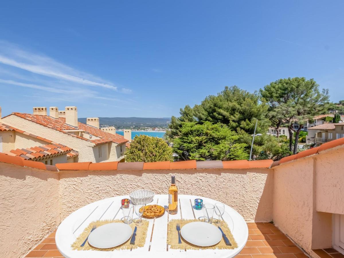 Studio Chateau De La Madrague-8 By Interhome Saint-Cyr-sur-Mer Luaran gambar