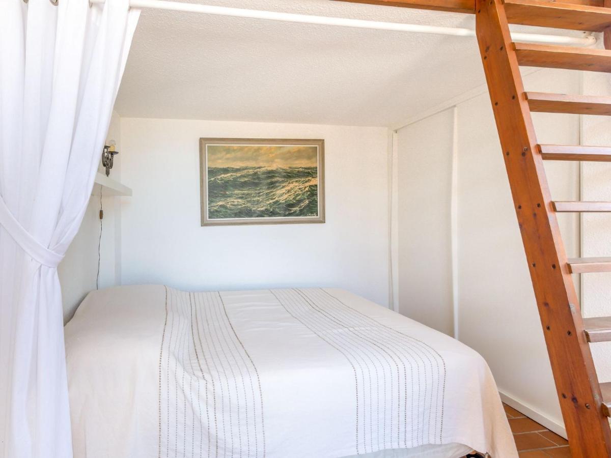 Studio Chateau De La Madrague-8 By Interhome Saint-Cyr-sur-Mer Luaran gambar